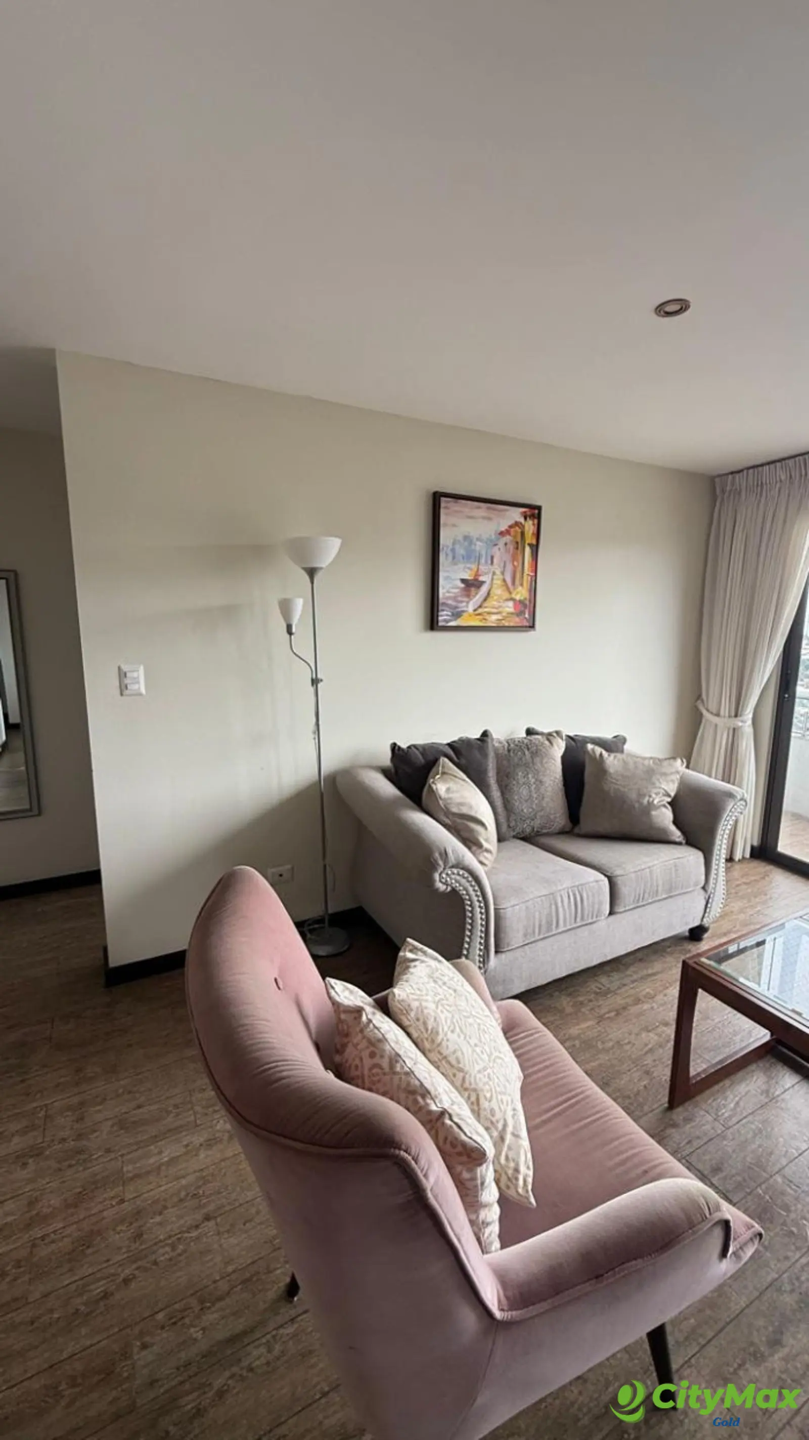 Apartamento en Renta  amueblado en Zona 15 - foto 13