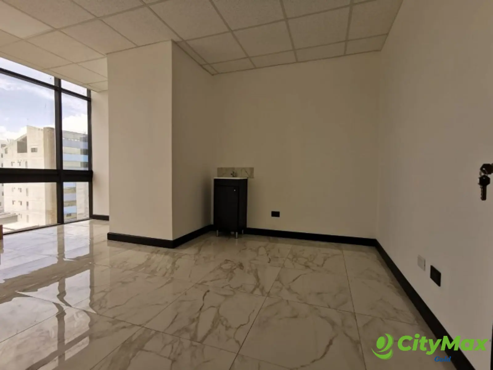 Clinica Medica en Renta Zona 10 Guatemala - foto 5